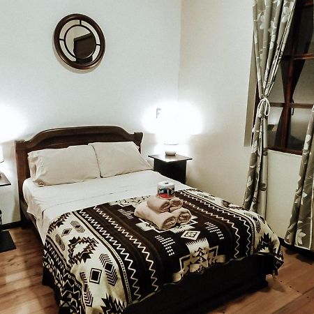 Hotel En El Centro Historico Κουένκα Εξωτερικό φωτογραφία