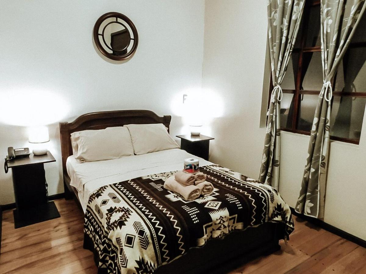 Hotel En El Centro Historico Κουένκα Εξωτερικό φωτογραφία