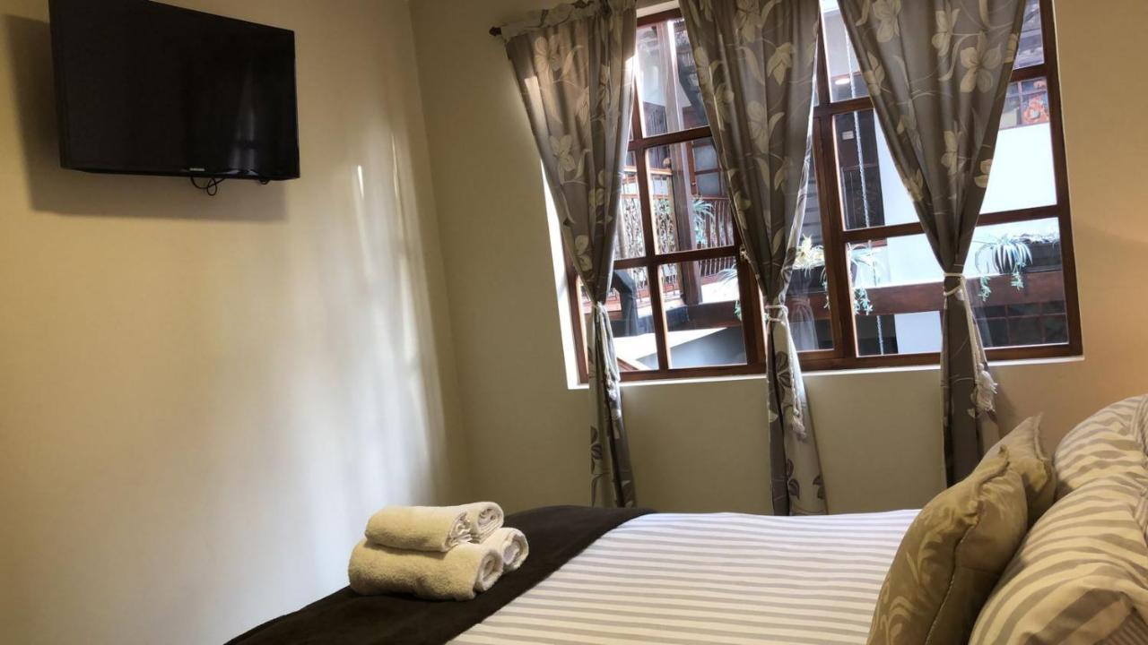 Hotel En El Centro Historico Κουένκα Εξωτερικό φωτογραφία